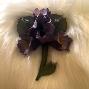 Vintage Capodimonte iris.